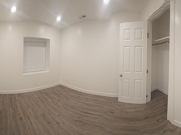 2nd image of 1847 S Longview Rd #B