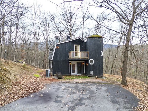 5th image of 625 Diehl Rd