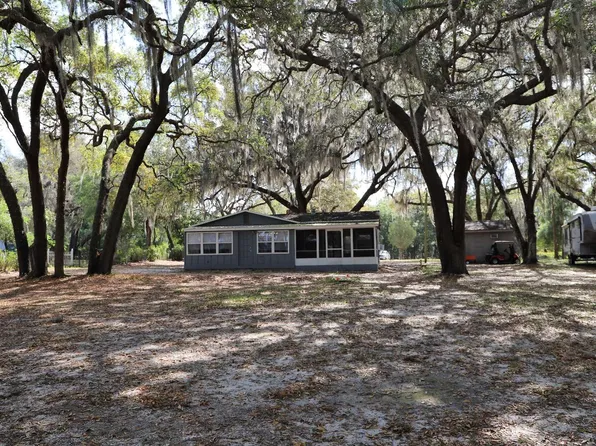 133 Lake Serena Dr, Melrose, FL 32666