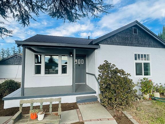 4th image of 1431 Sunrise Ave