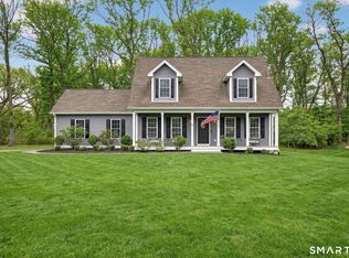 5 Tom Allyn Court, Ledyard, CT 06335