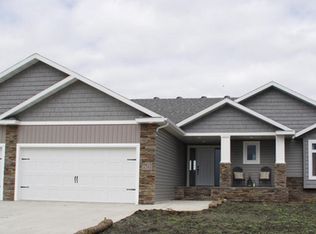 4285 54th Ave S, Fargo, ND 58104