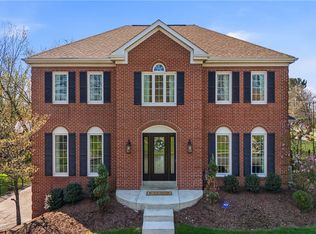 104 Trotwood Ct, Monroeville, PA