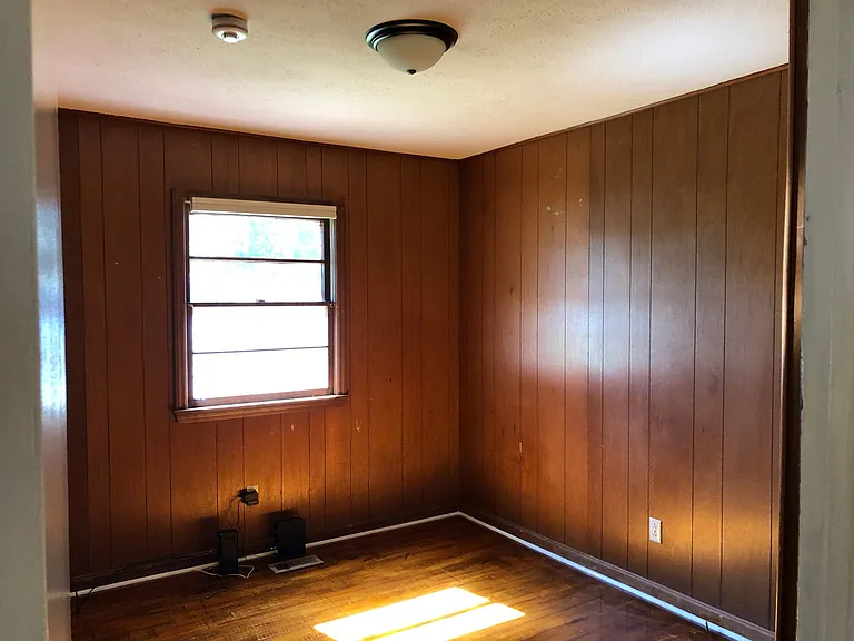 1846 Colony Dr — Photo 25