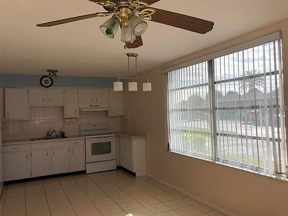 5th image of 4346 Tahitian Gardens Cir APT A