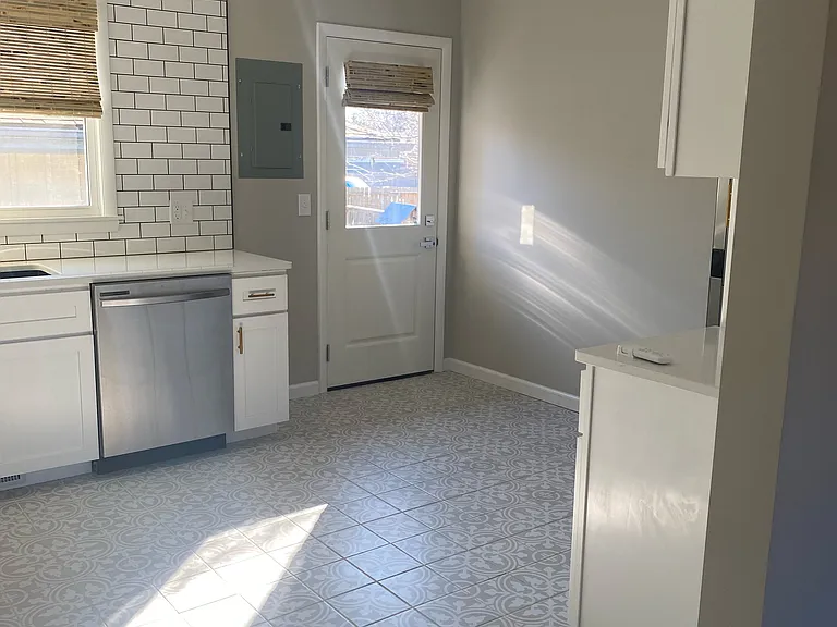 738 S Front St #738 — Photo 4