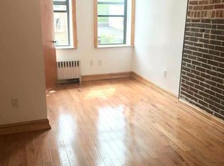 140 Newton St #C, Brooklyn, NY 11222