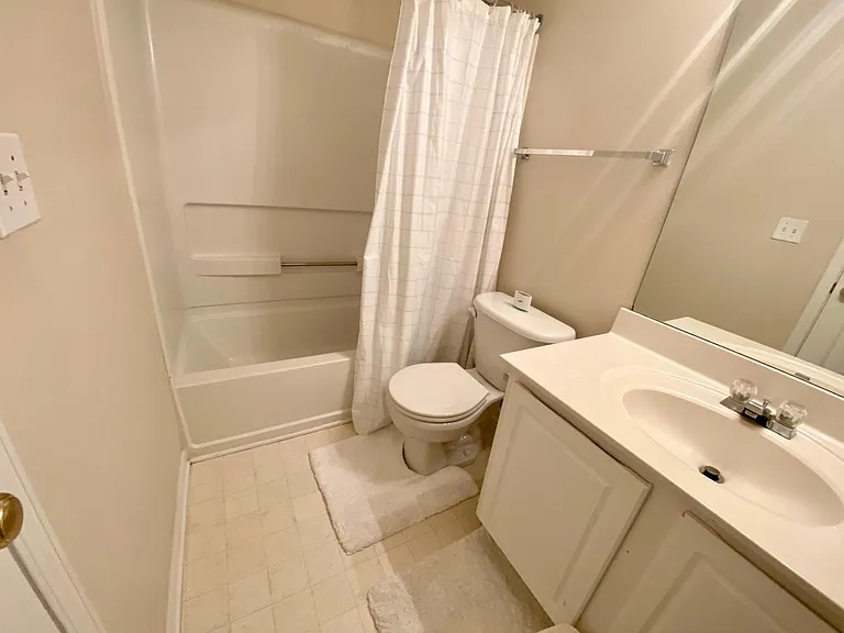 4645 Valais Ct #117 — Photo 22
