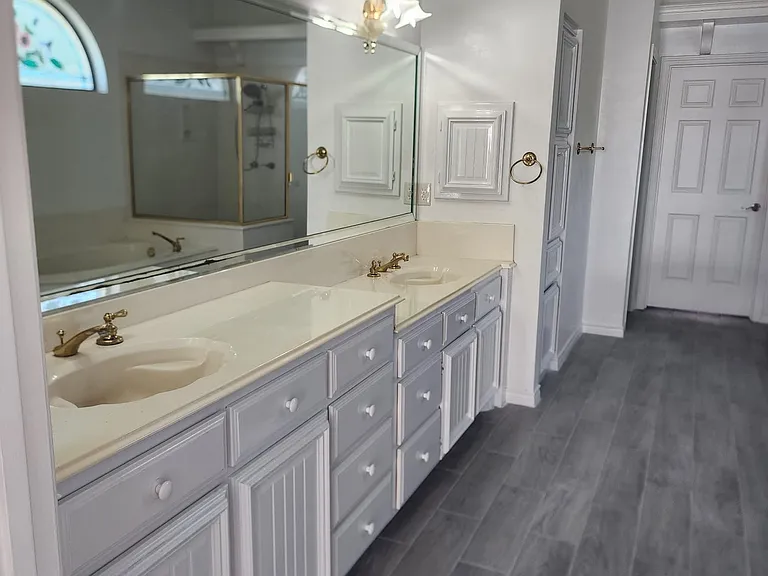2318 Southbay Cir — Photo 15