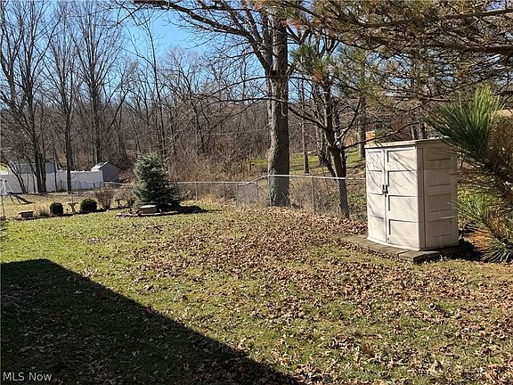 5th image of 5860 N Crossview Rd