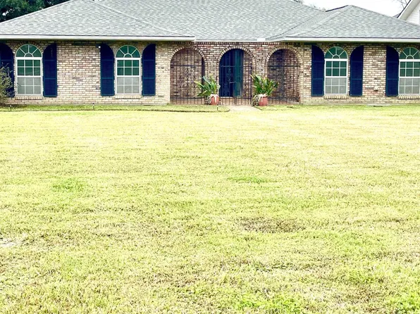 1711 Highway 18, Vacherie, LA 70090