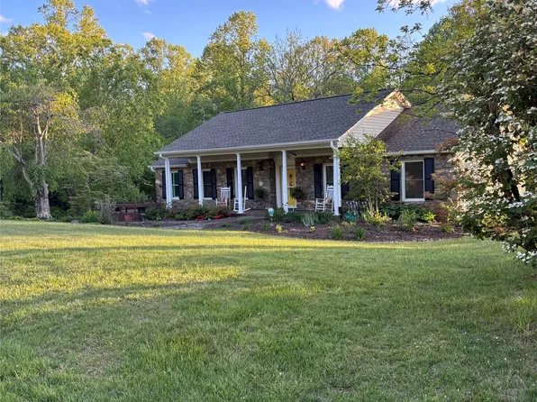 27 Sun Valley Ct, Alexander, NC 28701