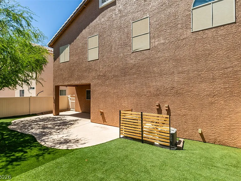 8909 Houston Ridge Ave — Photo 45