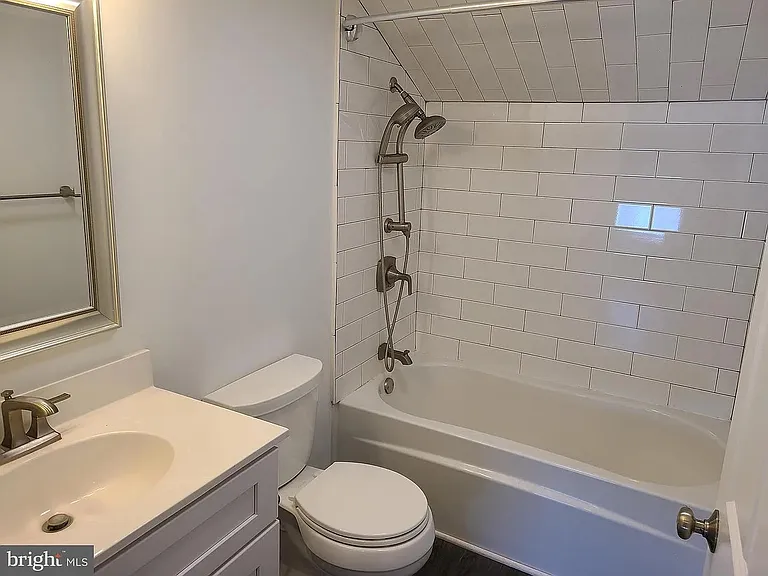 507 Germantown Pike #301 — Photo 9
