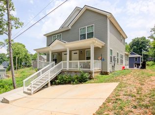 919 Woody Hills Dr, Clarksville, TN 37040