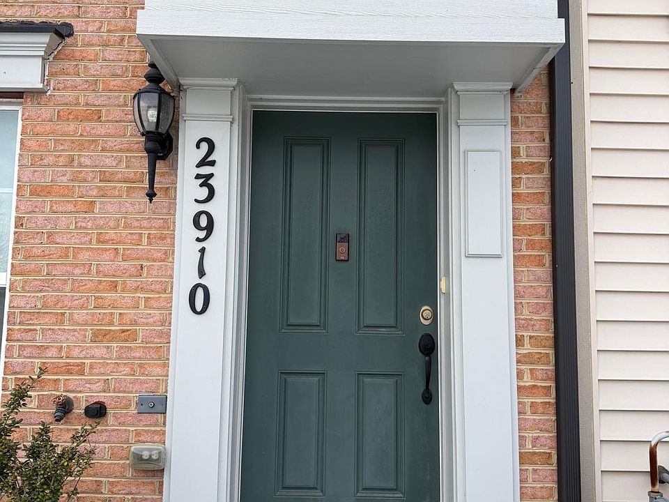 1st image of 23910 Catawba Hill Dr