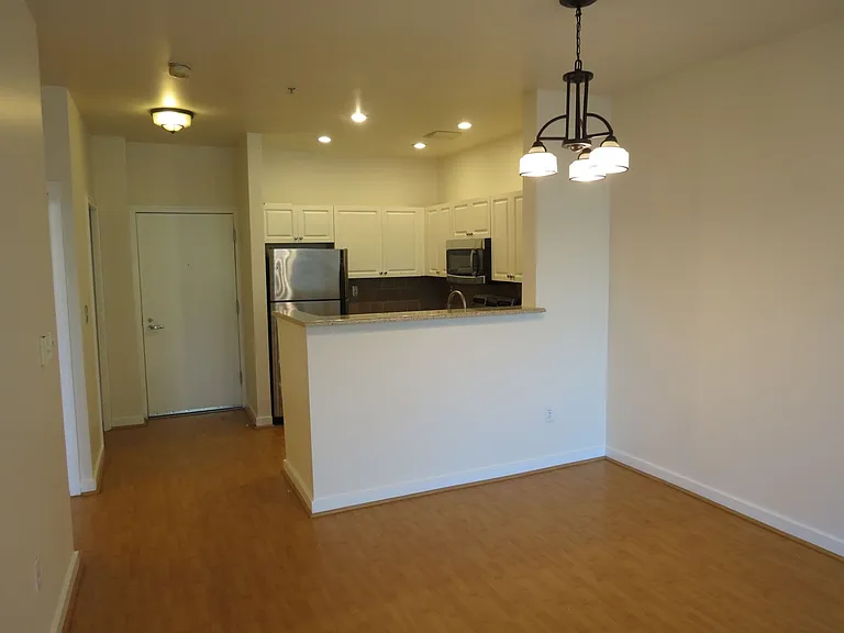 2414 1st Ave #315 — Photo 2