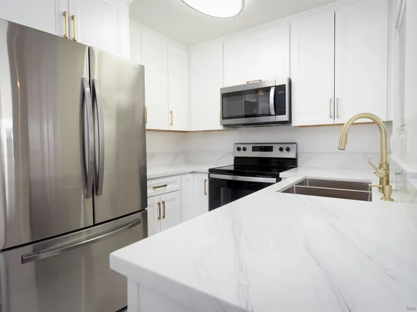 3586 Sunset Ln Unit 140, San Diego, CA 92173