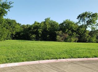 642 Military Pkwy, Mesquite, TX 75149