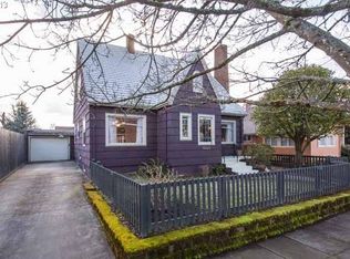 6020 SE Center St, Portland, OR