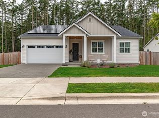4561 Albatross St, Port Townsend, WA 98368