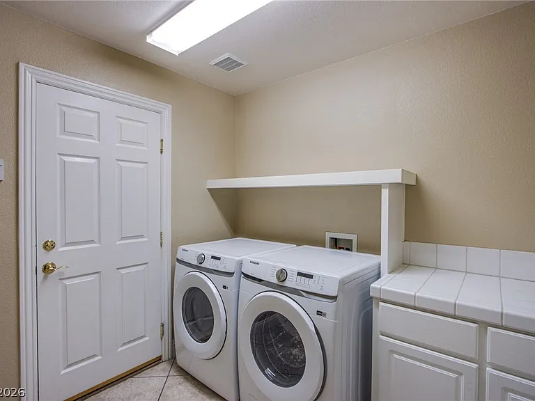 6637 Coronado Palms Ave — Photo 46