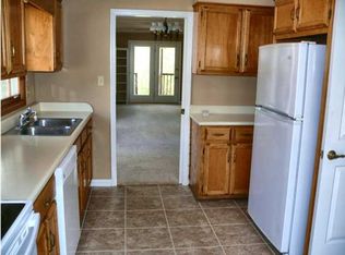 245 Woodcastle Dr, Florence, AL 35630