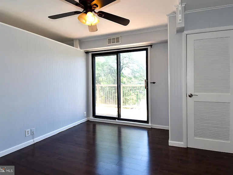 308 Forbes St #I — Photo 19