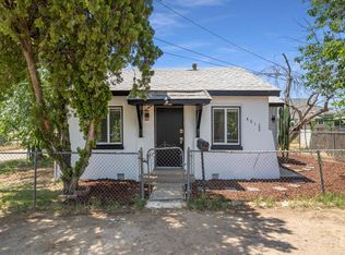 401 Decatur St #1/2, Bakersfield, CA 93308