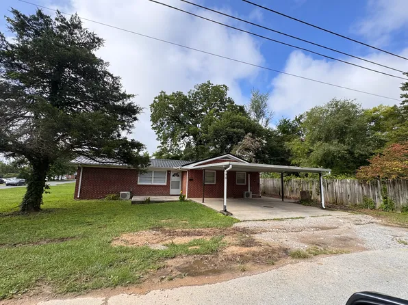 410 W 3rd St, Cookeville, TN
