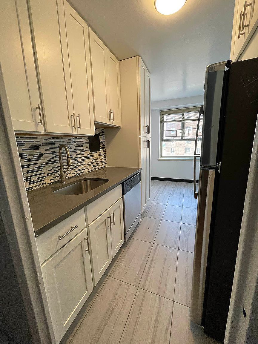 18802 64th Ave 8I, Fresh Meadows, NY 11365 Zillow