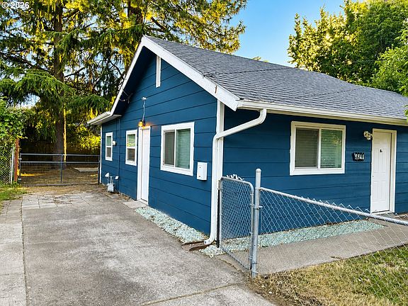 2nd image of 9946 N Lombard St