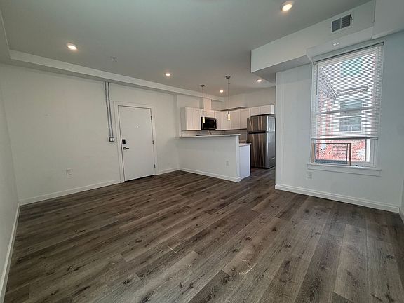 2nd image of 240-242 E Girard Ave #3