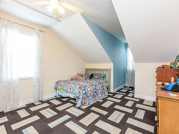 2nd image of 10243 Kristen Park Dr