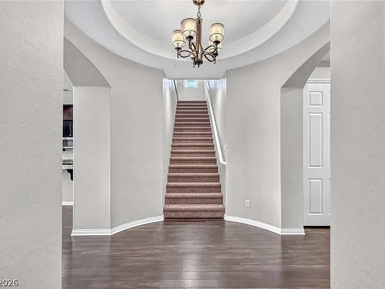2852 Josephine Dr — Photo 19