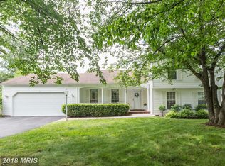 26 Rock Falls Ct, Rockville, MD 20854