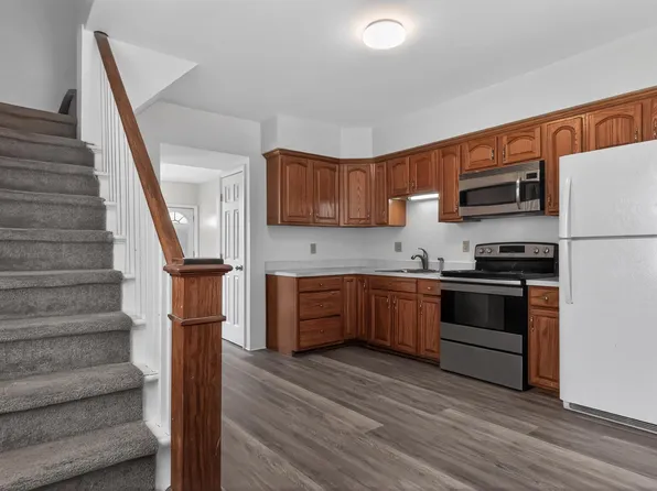 334 S Railroad St, Palmyra, PA 17078
