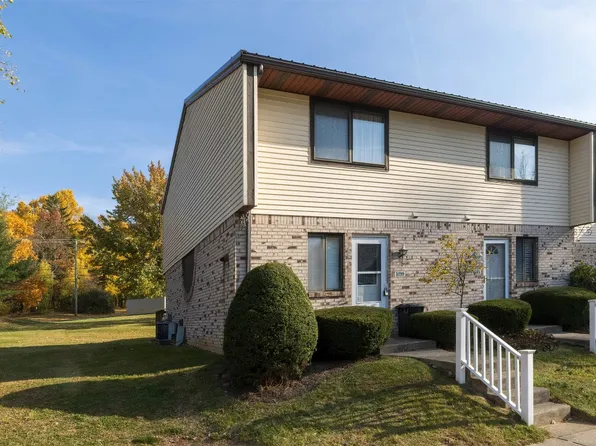 5299 Countryside Dr, Erie, PA 16511