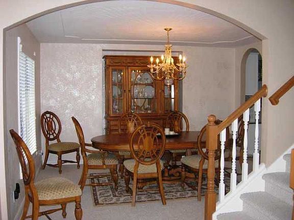 3rd image of 9853 Moonstone Pl