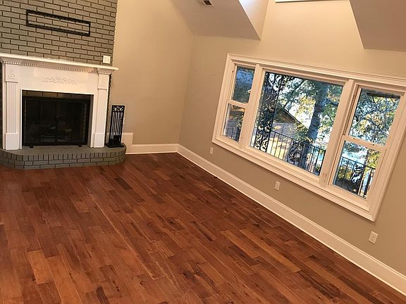 5th image of 1065 Ramblewood Dr