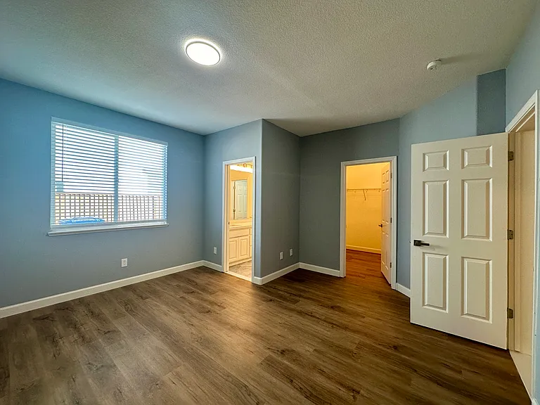 907 Star Tulip Dr — Photo 16