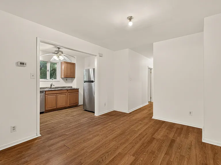 364 Princeton Ave #1 — Photo 8