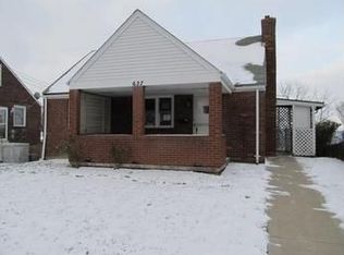 627 Overhill Dr, North Versailles, PA