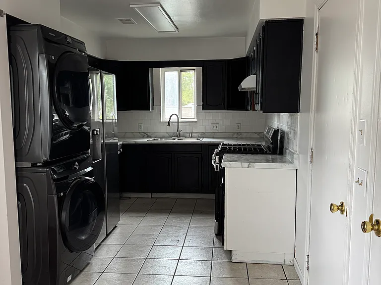 2520 Noel Ave SW — Photo 8