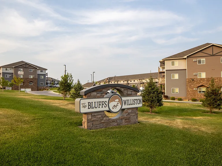 Bluffs of Williston — Photo 62
