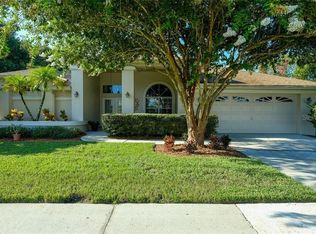 5488 Stallion Lake Dr, Palm Harbor, FL 34685