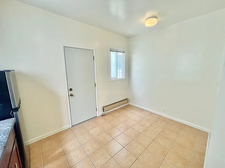 1324 Jackson St #24 — Photo 9