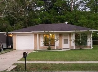 292 Holcomb Blvd, Ocean Springs, MS 39564