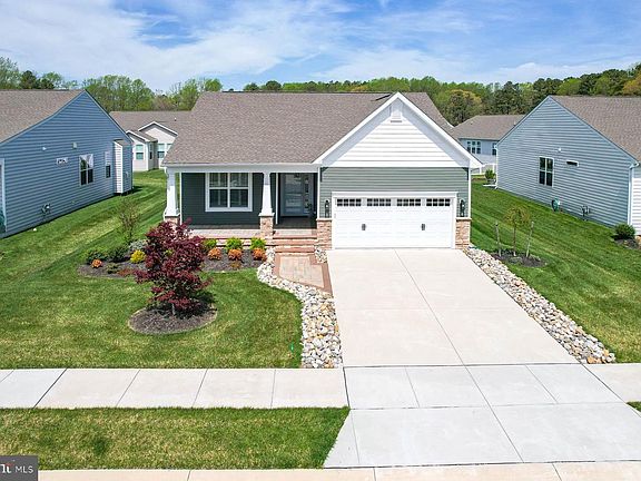 4th image of 25087 Treeview Ln