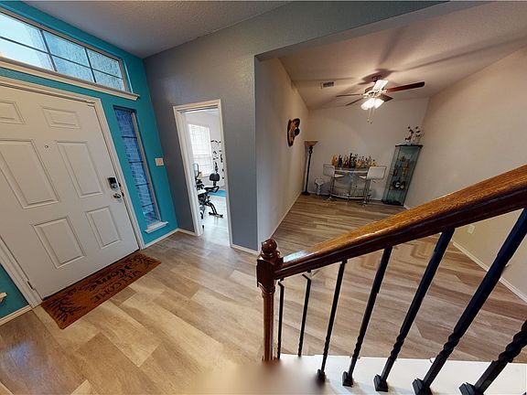 3rd image of 3800 Brunswick Dr
